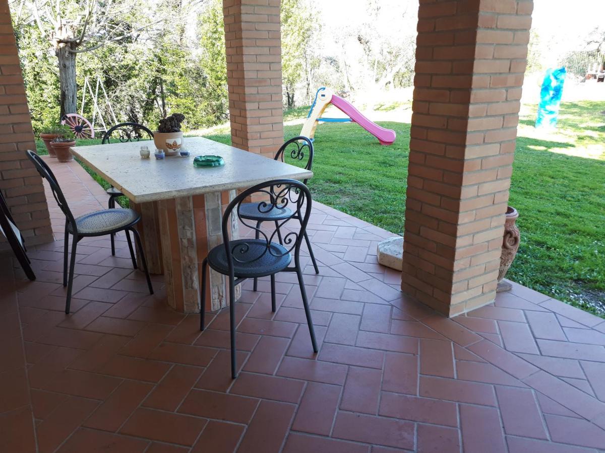 Agriturismo Montemari Villa Palaia Exteriör bild